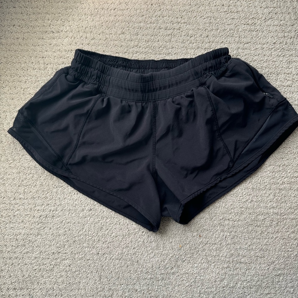 Lululemon Hotty Hot 2.5”